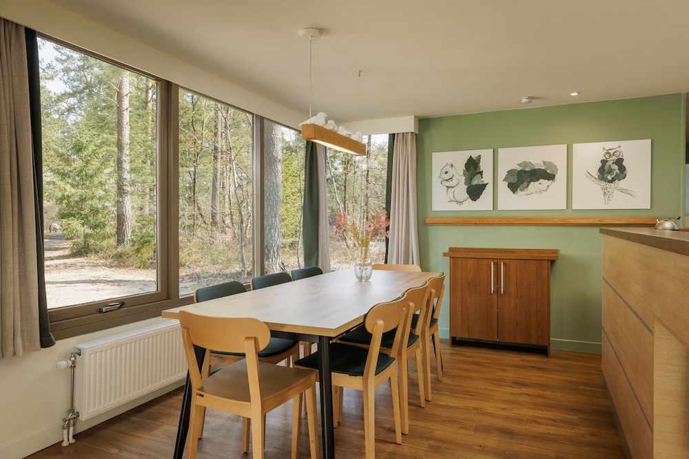 CENTER PARCS - LES HAUTS DE BRUYERES 30/45