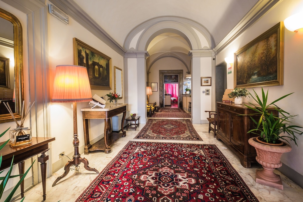 Bosone Palace 7/44