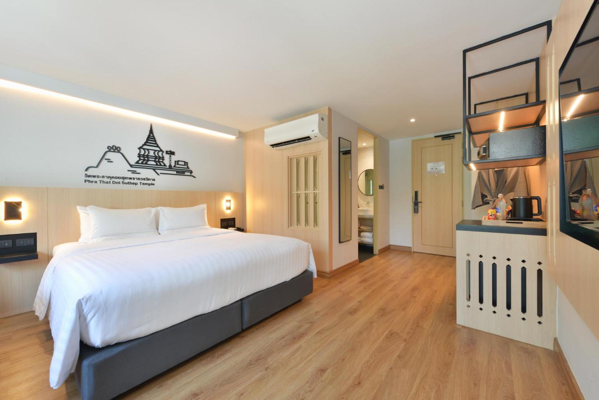 Deluxe, King Bed, Balcony