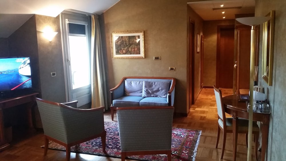 Hotel Palazzo Lovera 47/63