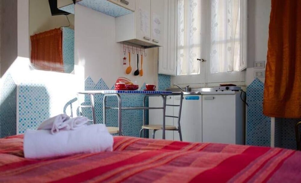 Affittacamere Villa Arazurrina 32/63
