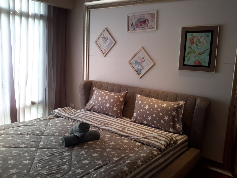 Beachfront Family Penthouse Hua Hin 16/50