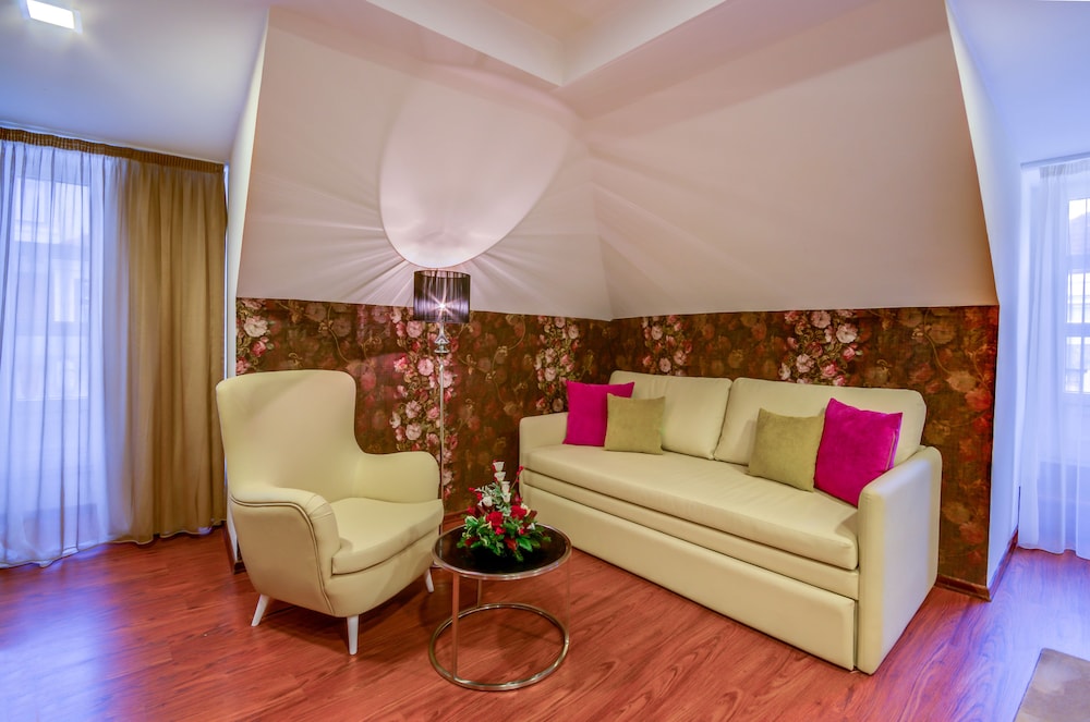 Hotel Borges Chiado 50/75
