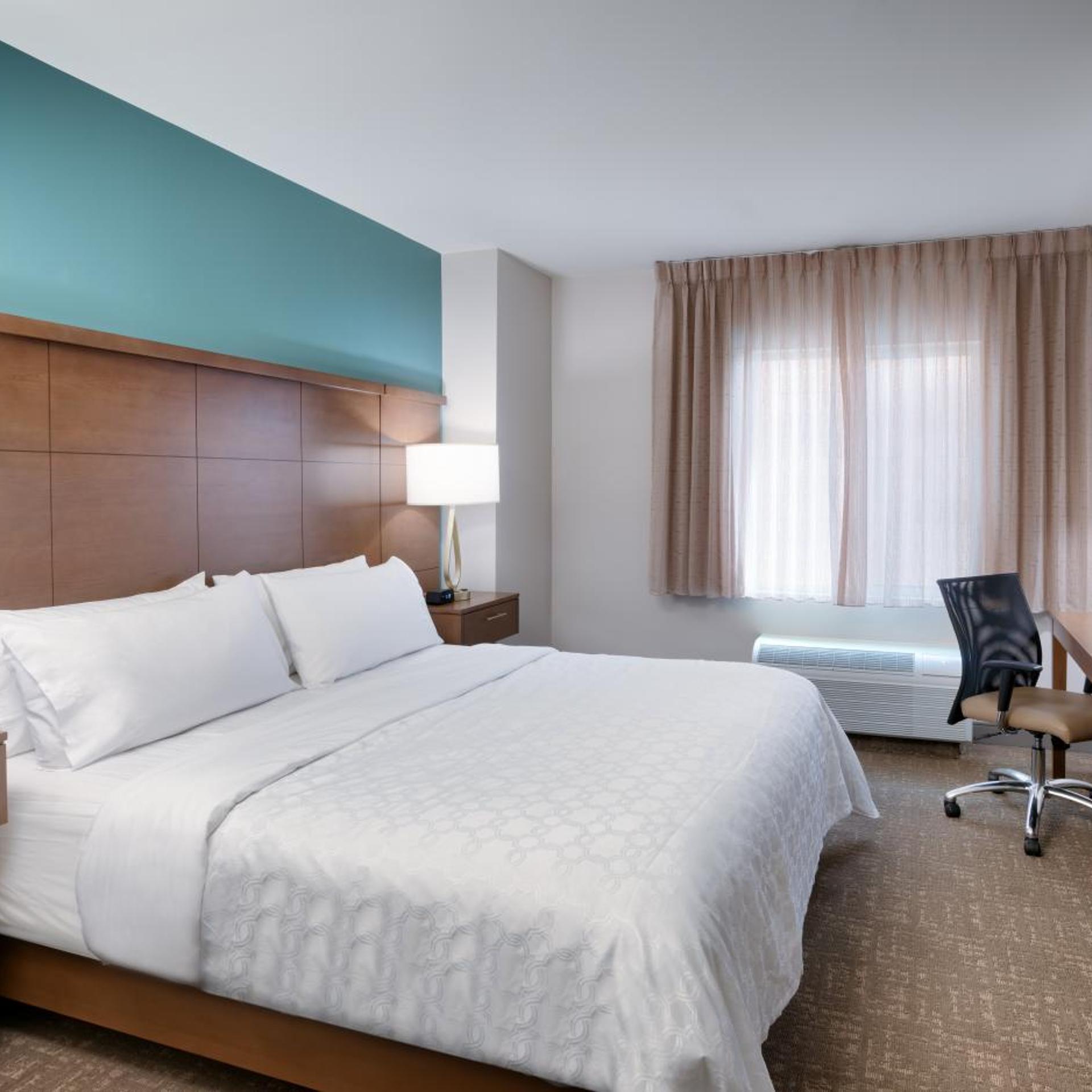 2 Bedrooms, Suite, 2 Bathrooms, Accessible