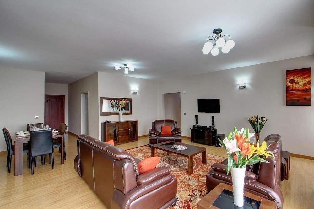 Fenesi Gardens Apartments 21/41