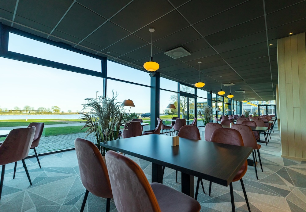 Meri Spa Hotel 48/50