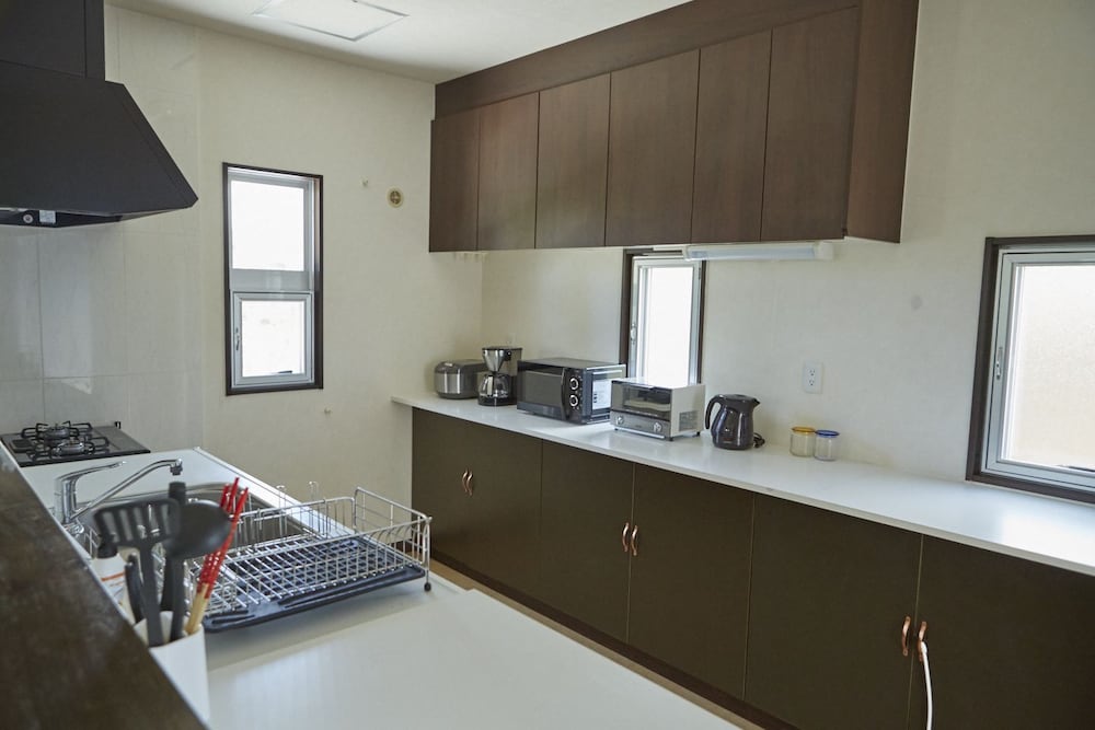 T&T Vacation Rentals 57/59