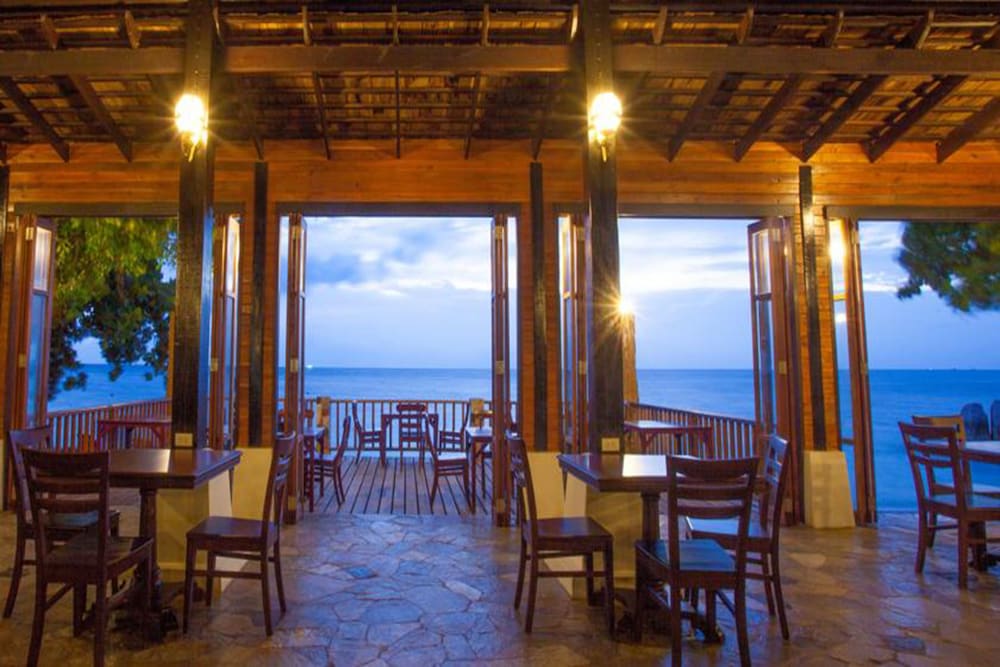 Koh Tao Beach Club 50/67