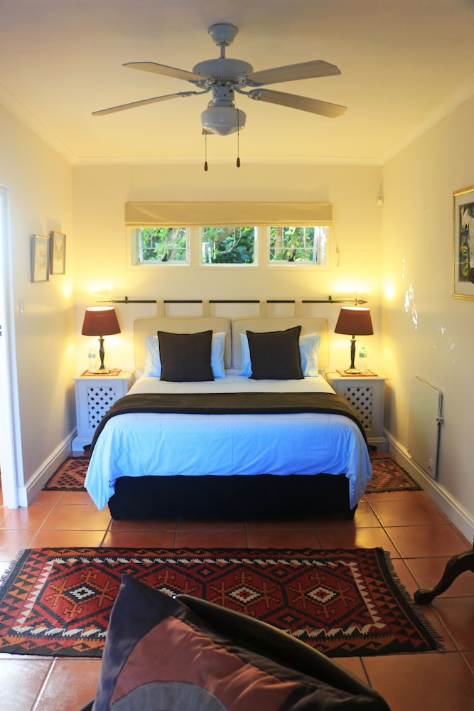 Paradiso Guesthouse 9/49