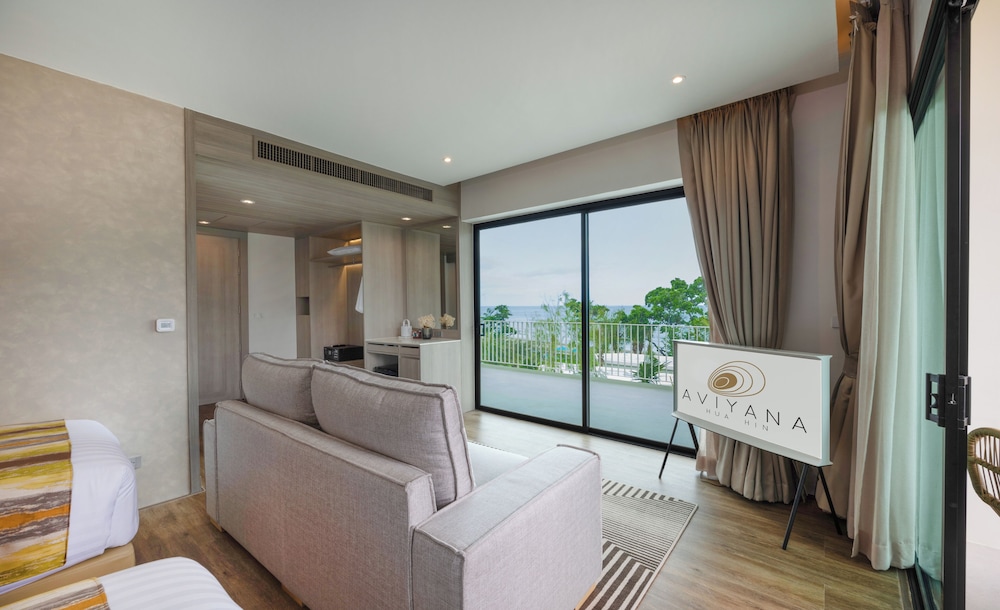 Aviyana Hua Hin 8/50