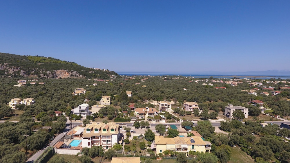 Villa Vita Holidays Apartments And Studios 46/50
