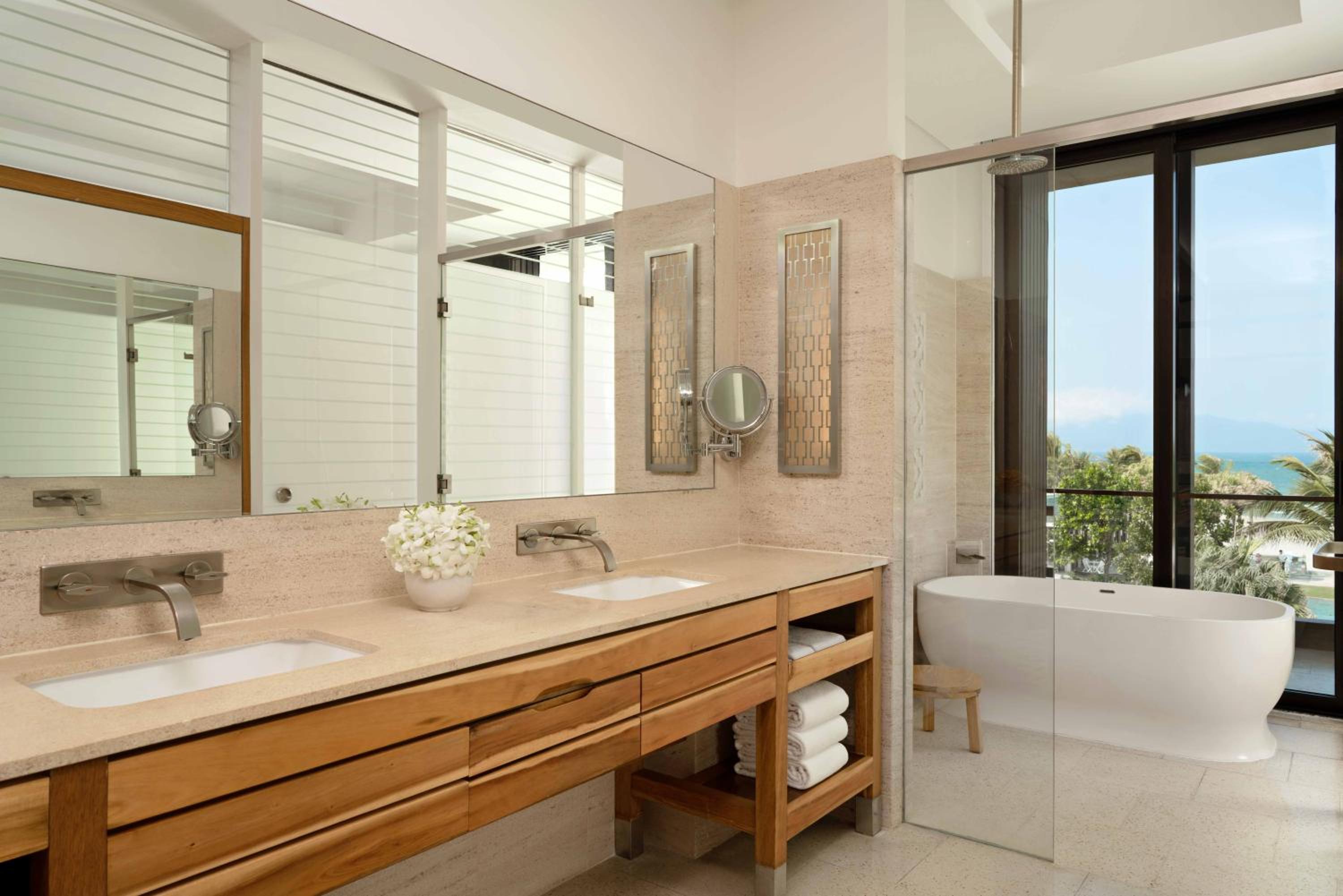 Regency, Suite, Ocean View