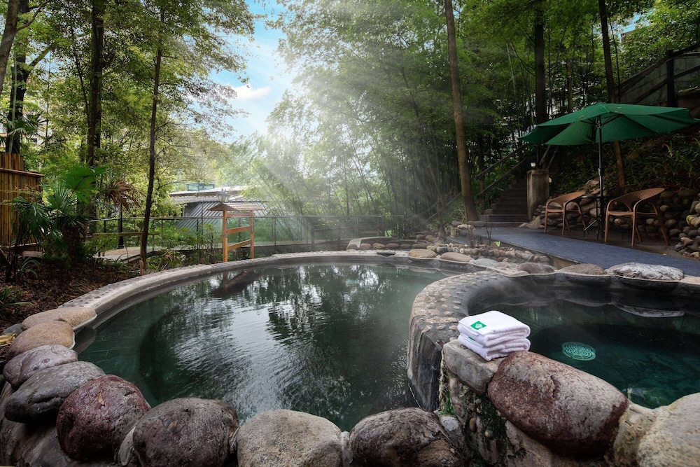 Diyicun Hot Spring Hotel 25/35