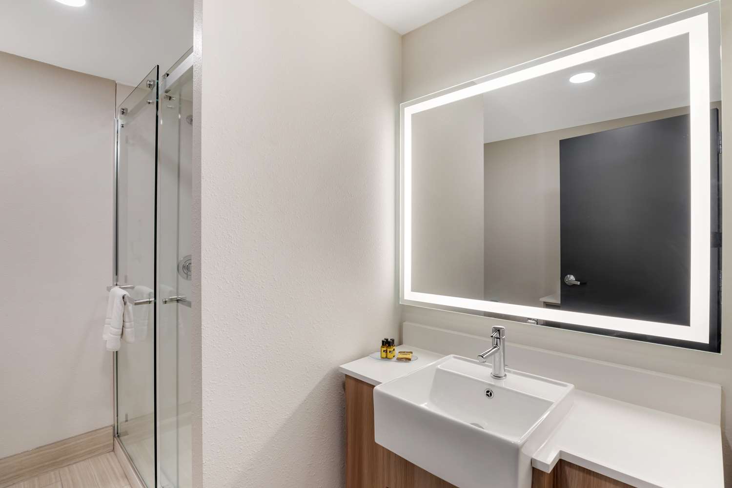 Best Western Plus Atlanta Airport-East 33/33