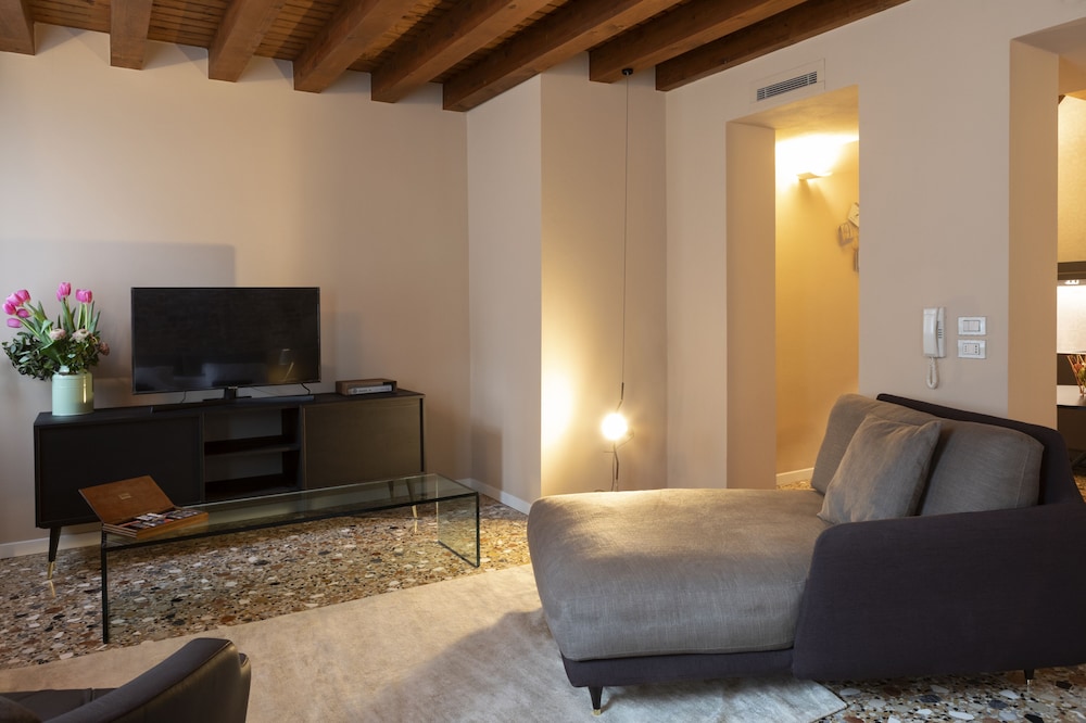 Hotel Corte di Gabriela 27/50