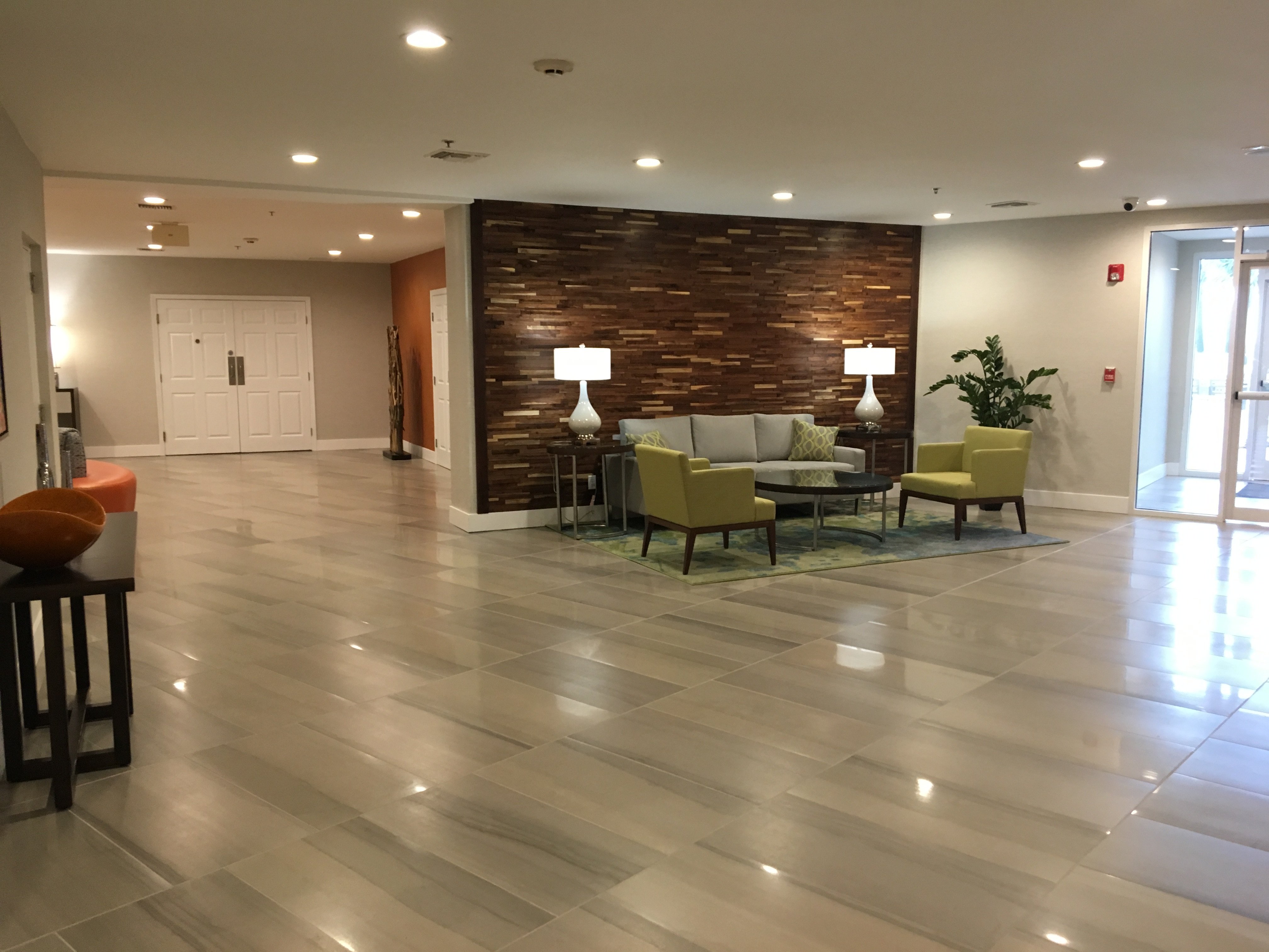 Holiday Inn Hotel And Suites Daytona Beach On the Ocean 23/50