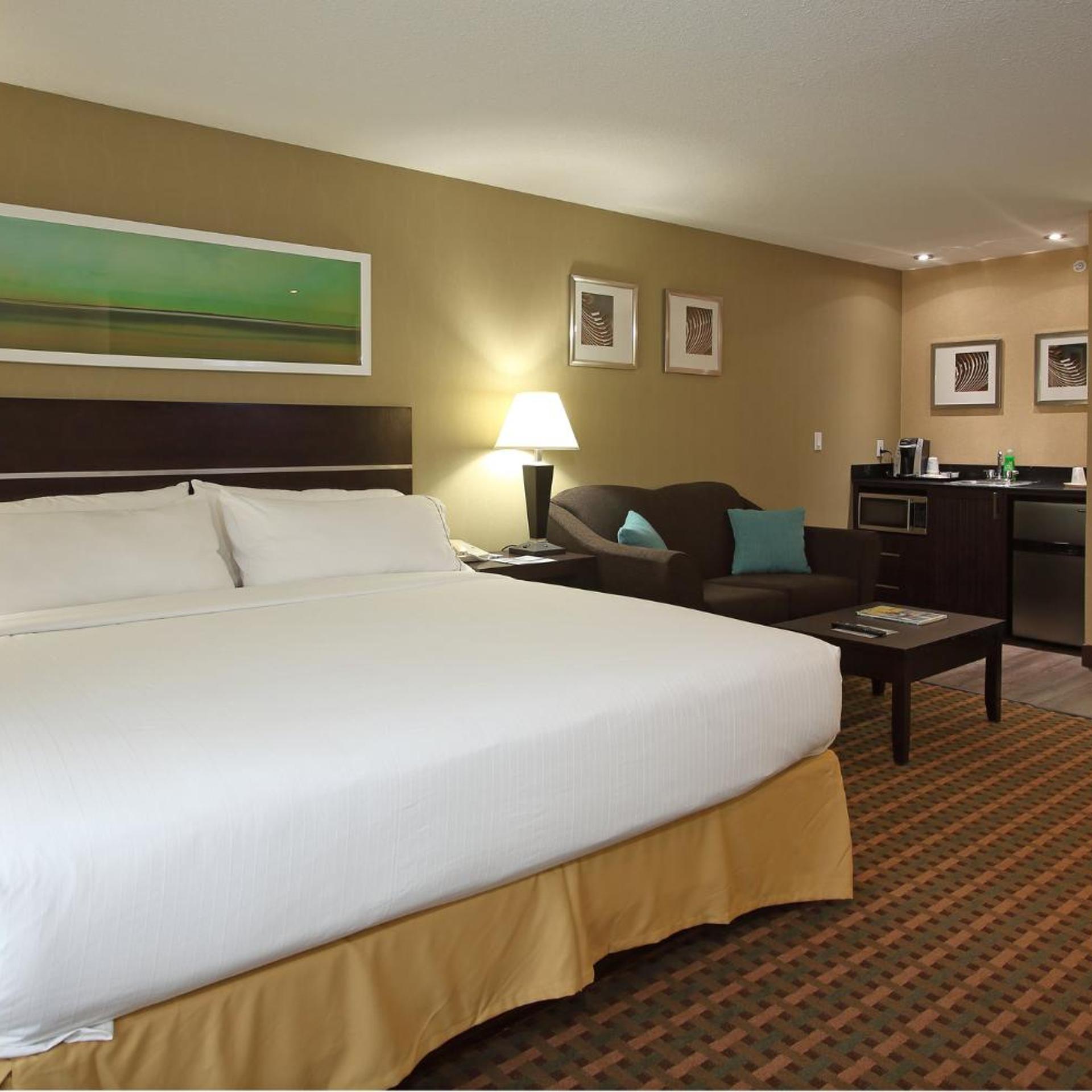 Junior Suite, King Bed
