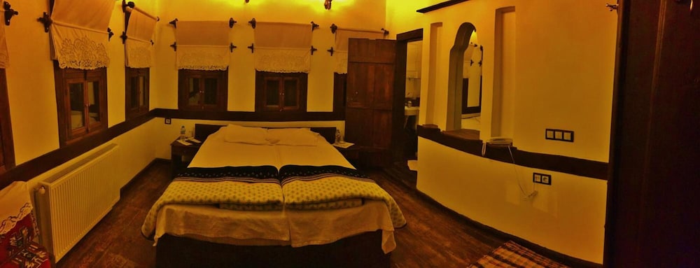 Beybagi Konak Hotel 10/27