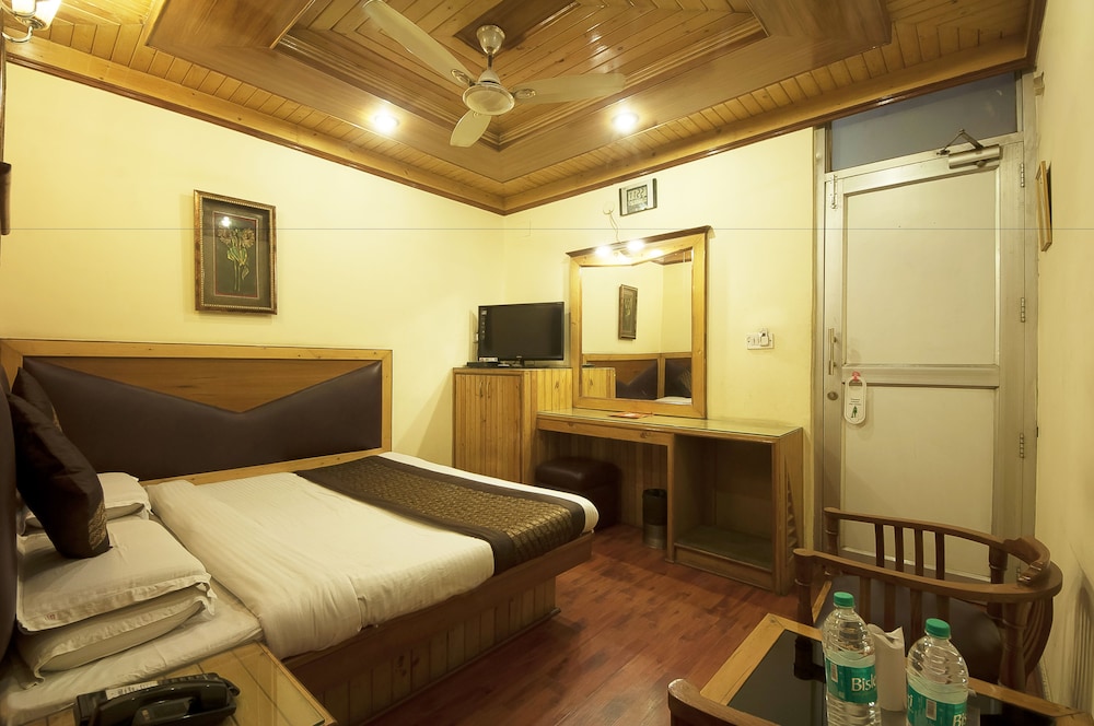 LALS HAVELI 18/47
