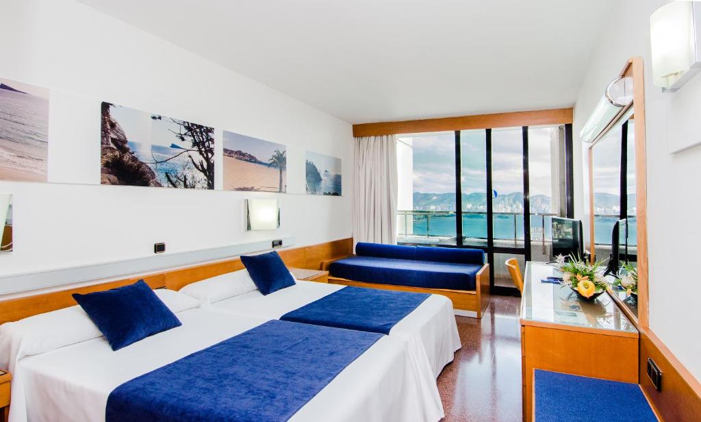 Room, Triple, Sea View