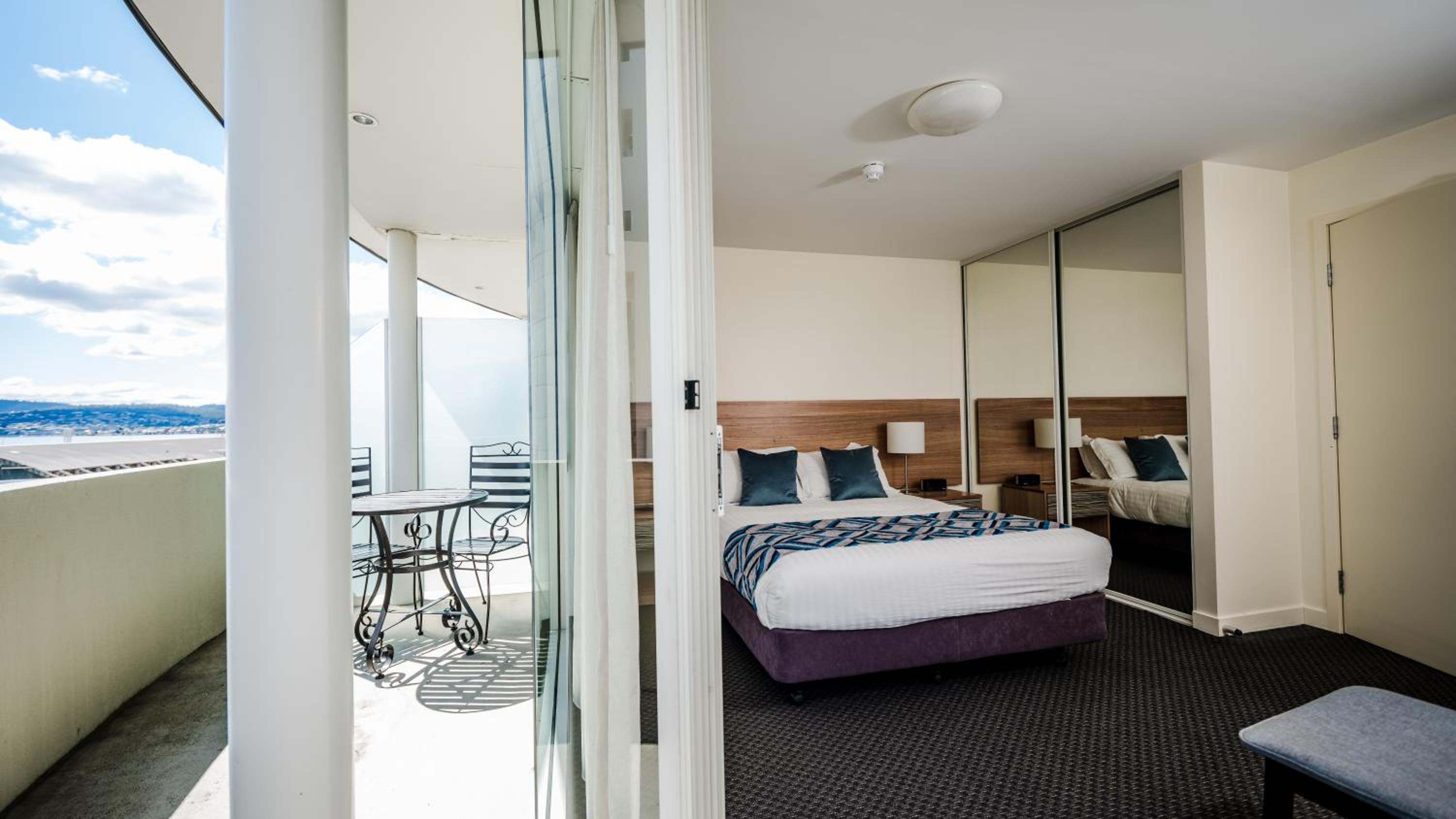 1 Bedroom, Penthouse, Apartment, Queen Bed