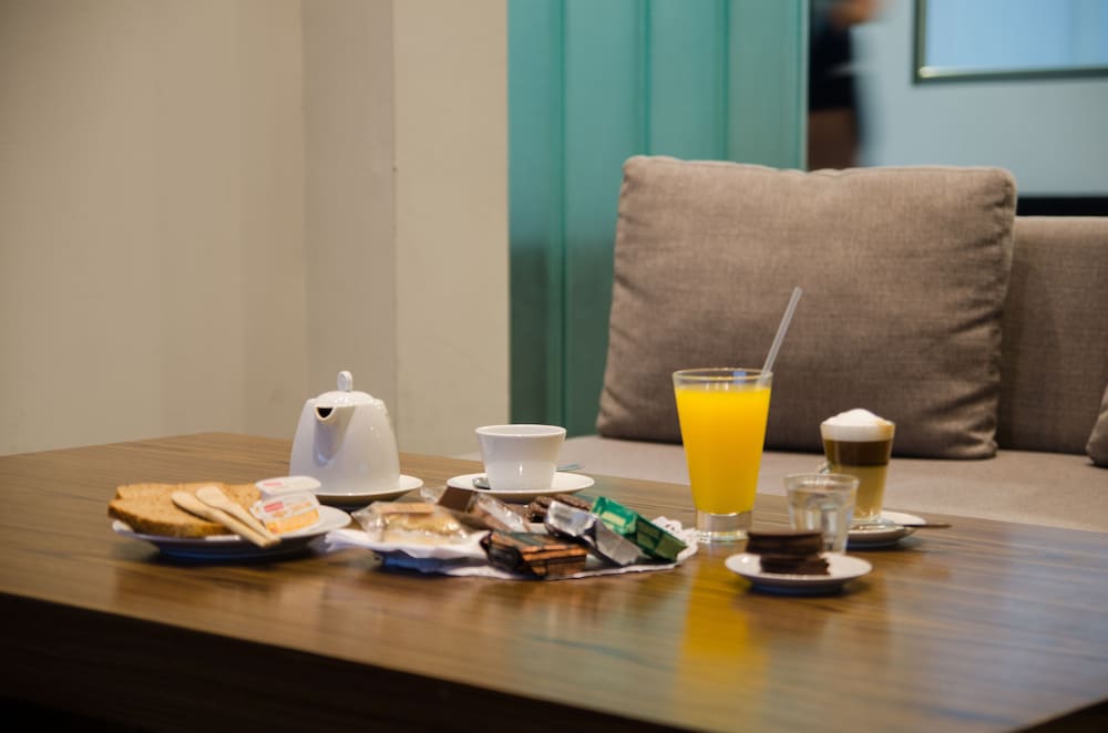 San Nicolas Plaza Hotel 37/61