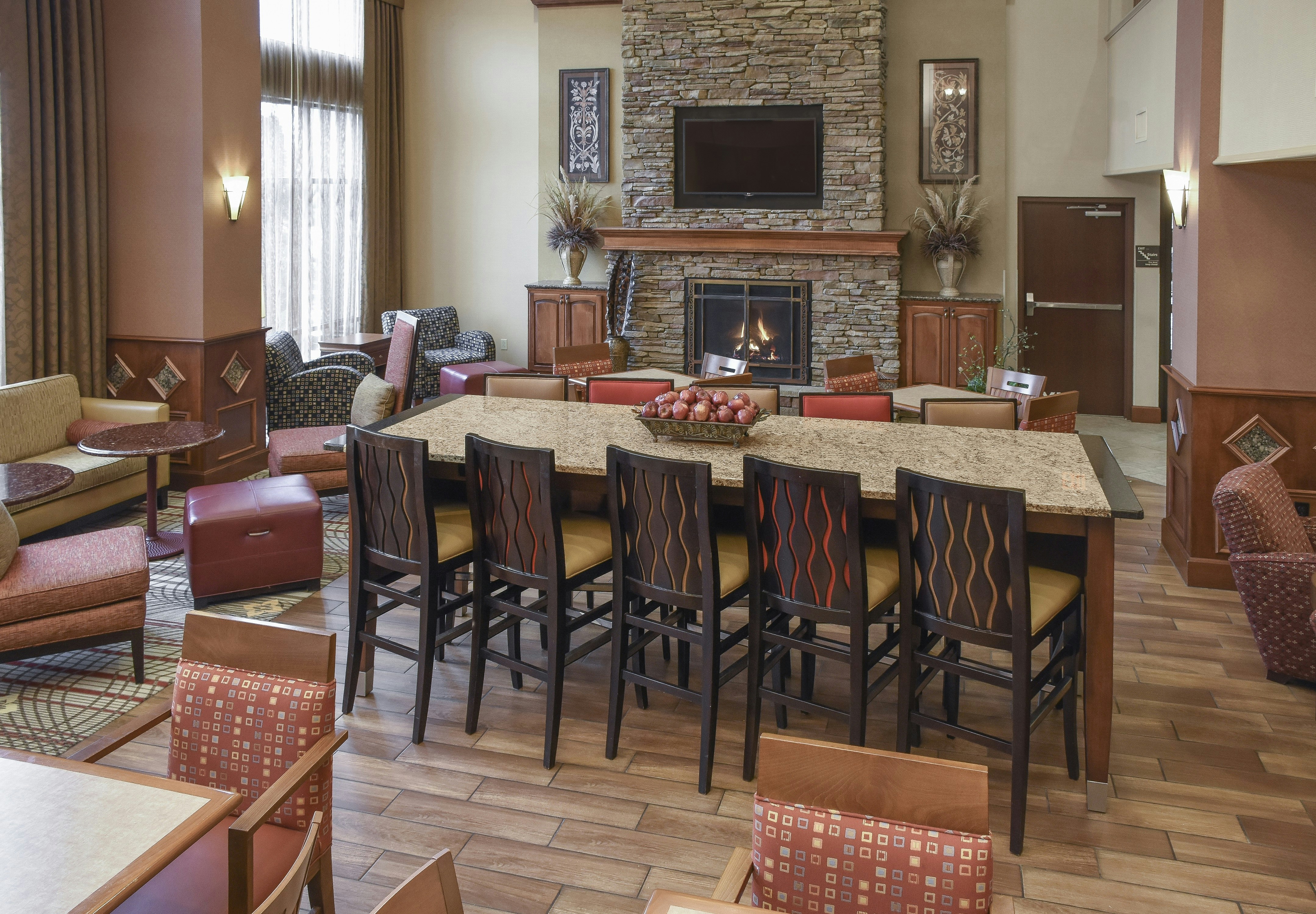 Hampton Inn & Suites Youngstown - Canfield 26/39