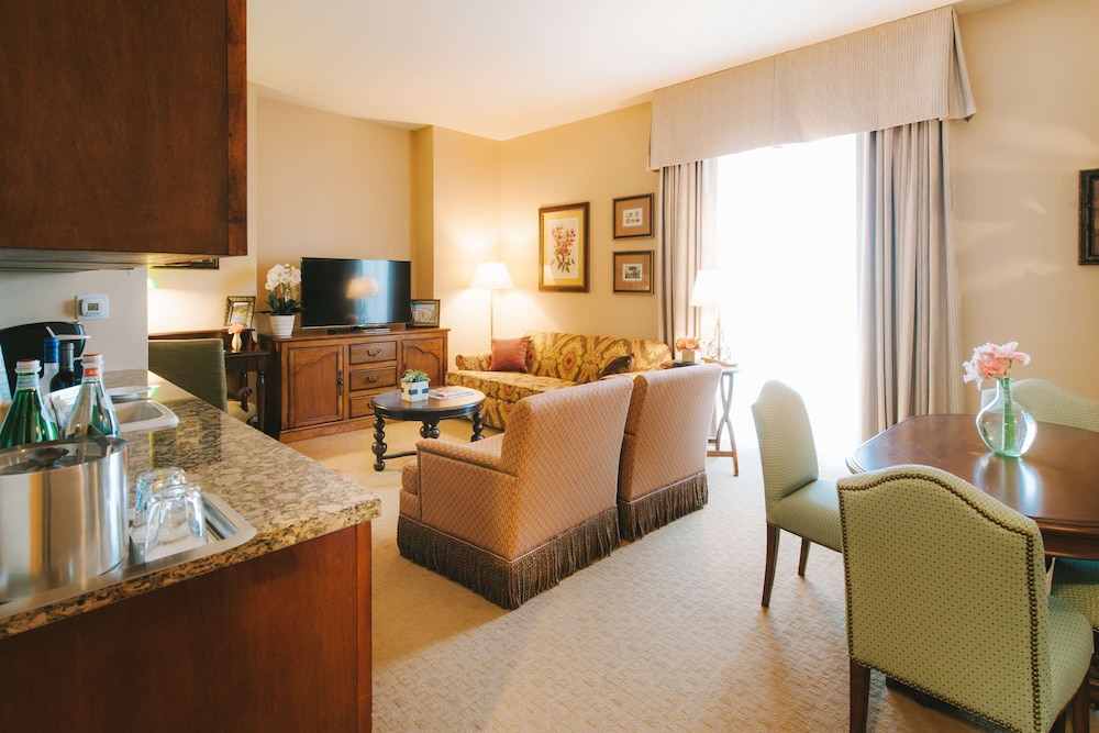 Hotel Granduca Austin 69/99