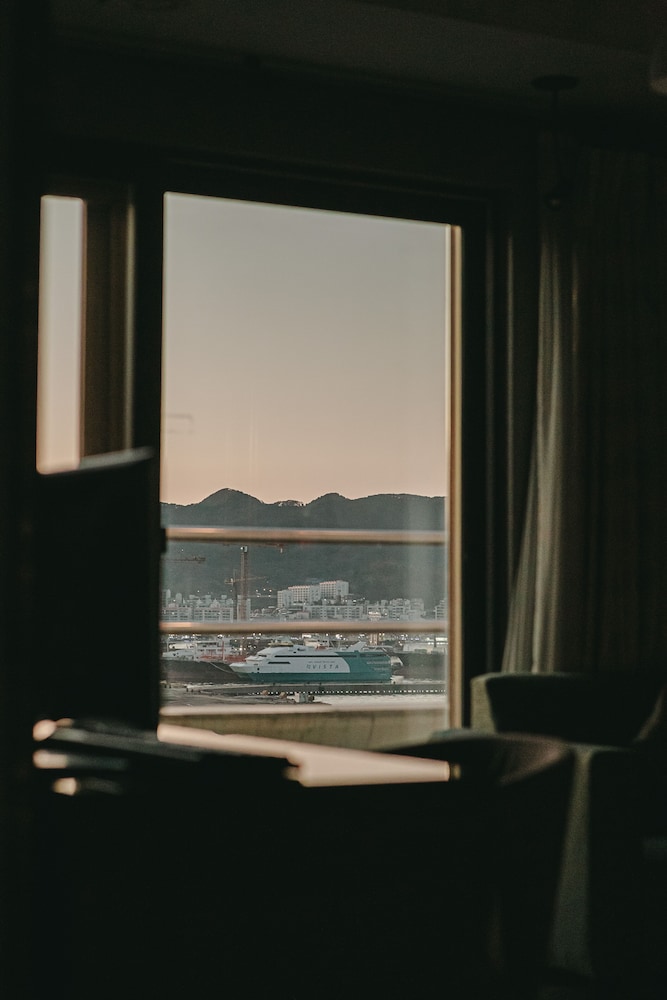 Hotel Gallery 35/50