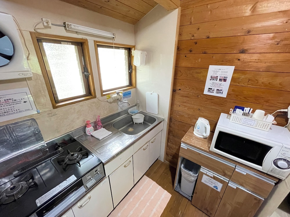 Cottage, 6 Futon Beds, Outdoor Bath