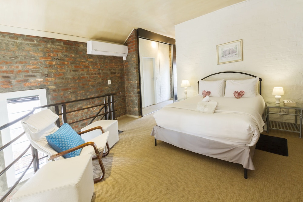 Chic Loft In The Heart Of Cape Town 5/29