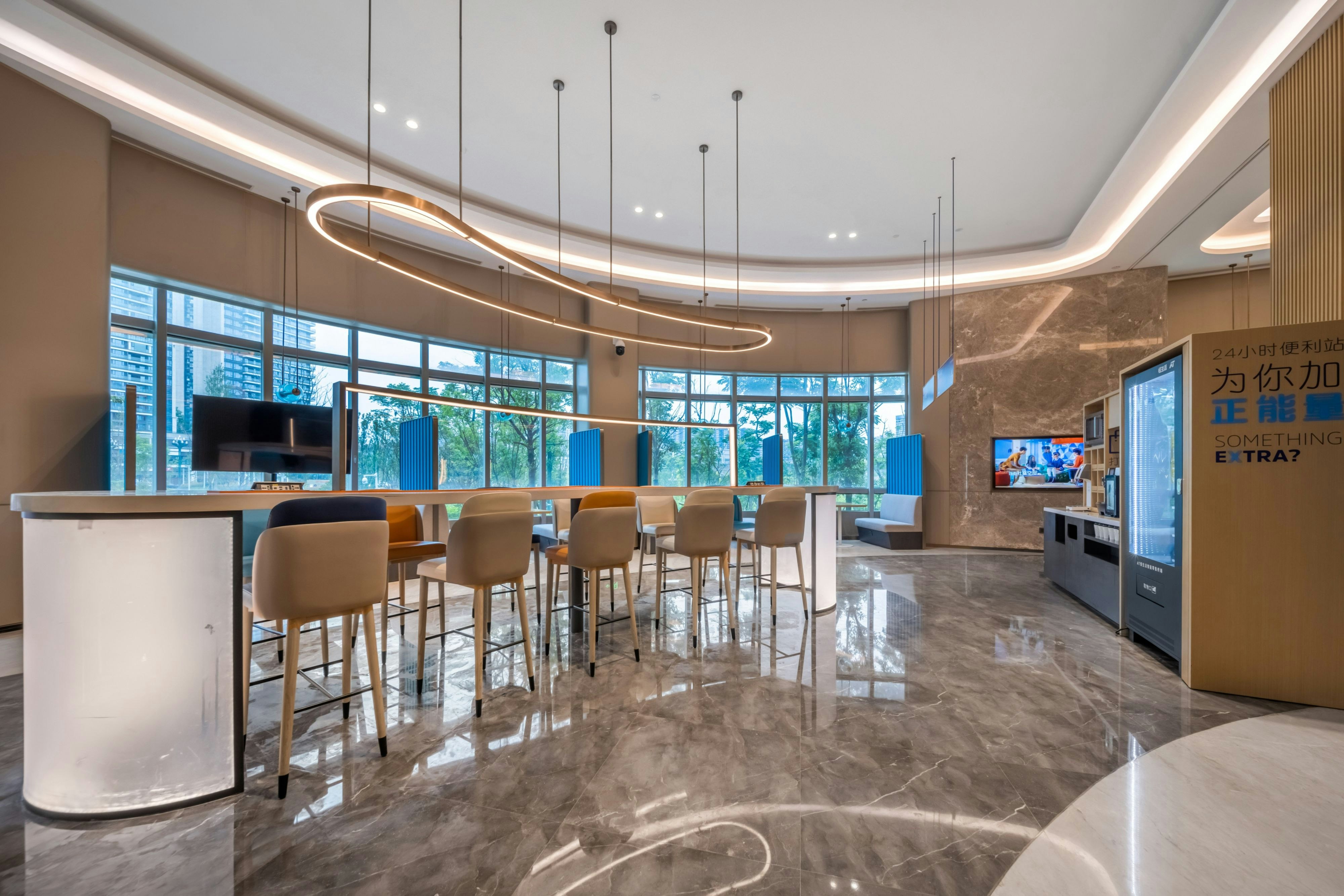 Holiday Inn Express Yibin 36/39