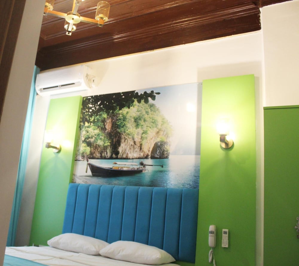 Miklagord Hotel 26/34
