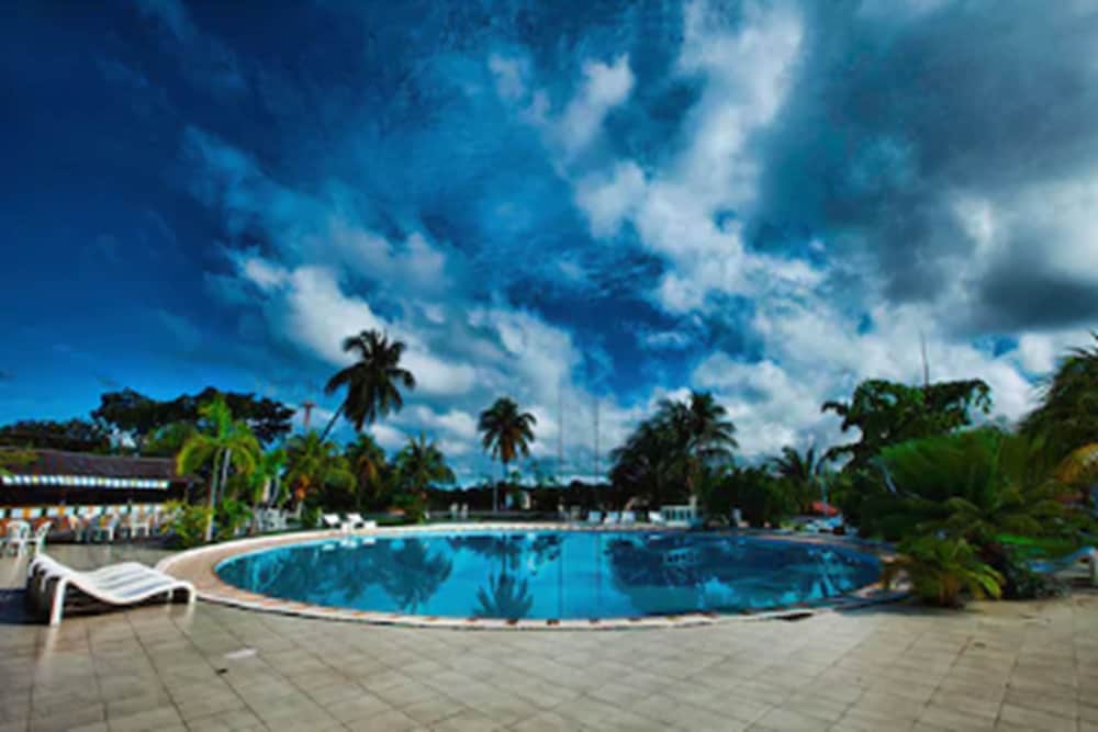 Barrudada Tropical Hotel 1/57
