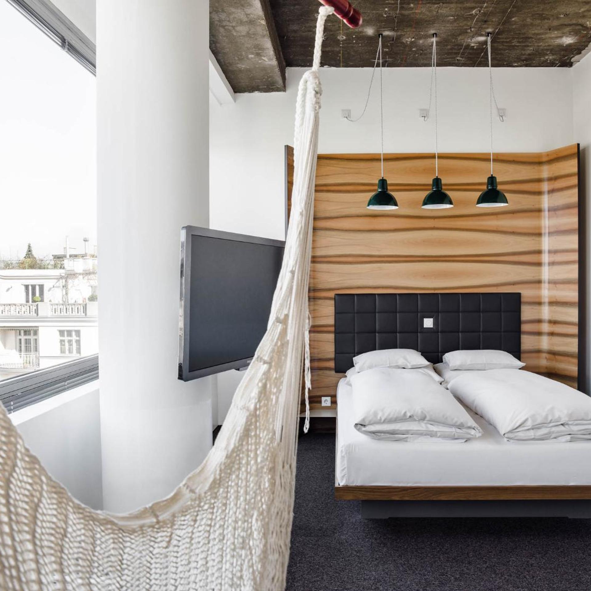 Hammock, King Bed