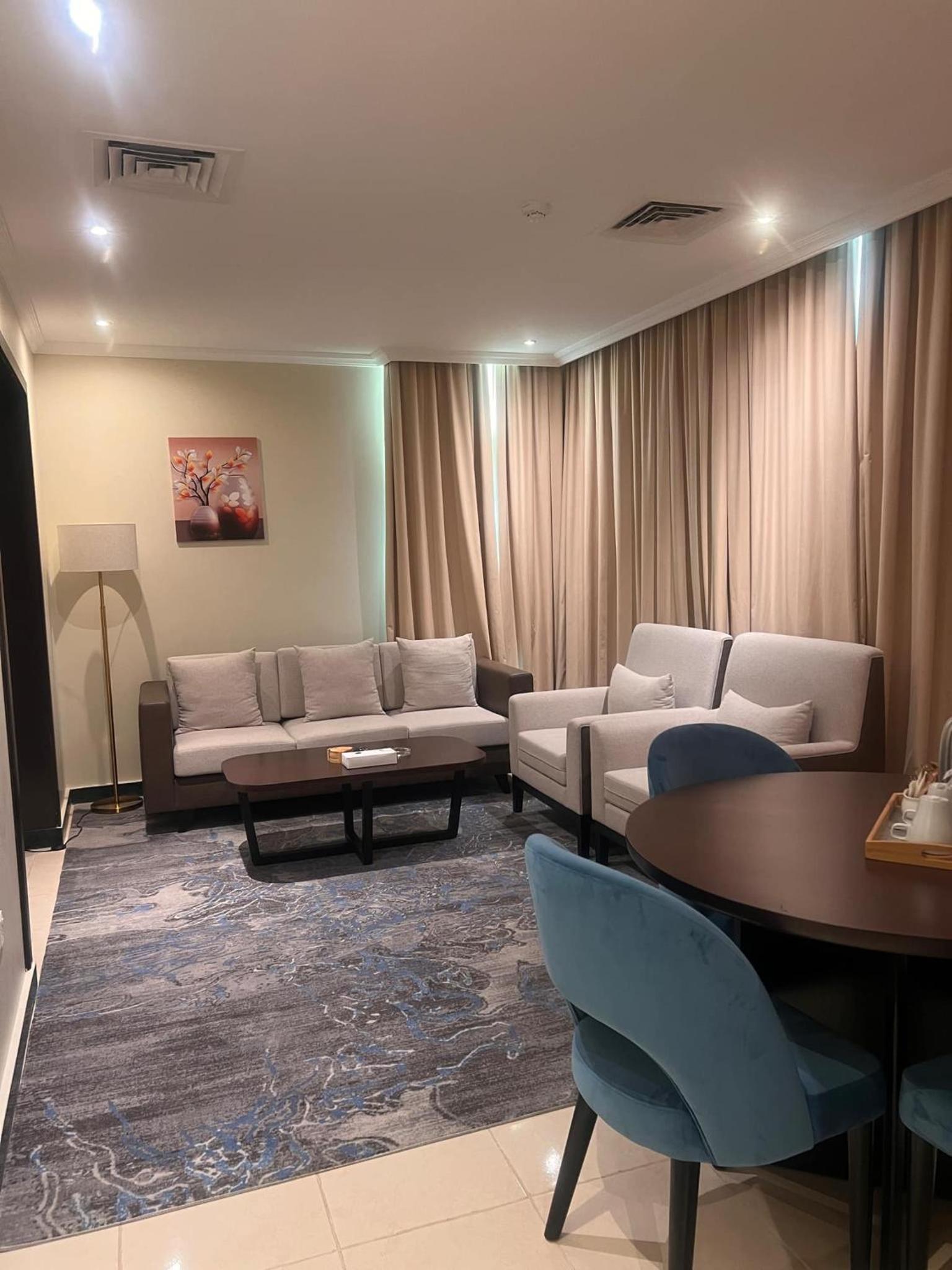 Ag Hotel 37/54