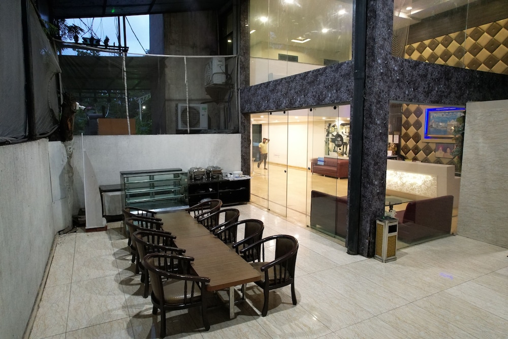 Hotel Sheetal International 37/52