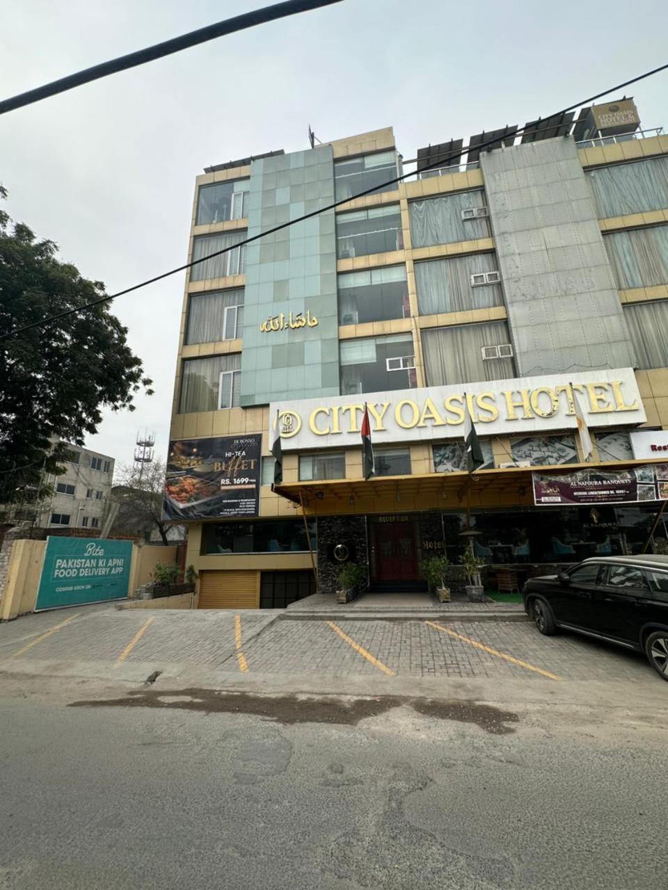 City Oasis Hotel in LAHORE