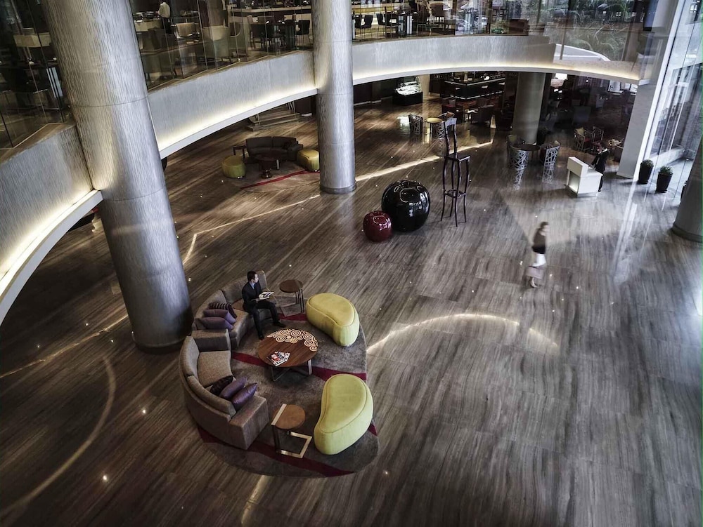 Pullman Hanoi Hotel 66/69