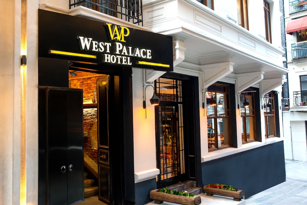 West Palace Hotel 2/50