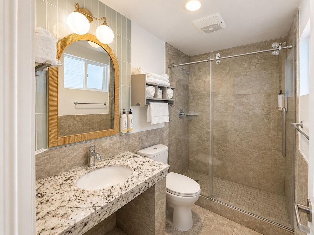 Stargazer Inn And Suites 64/66
