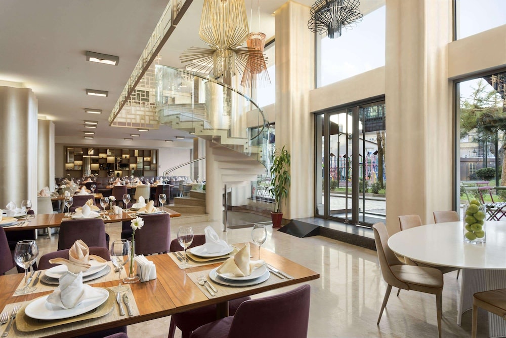 Ramada by Wyndham Istanbul Grand Bazaar 33/42