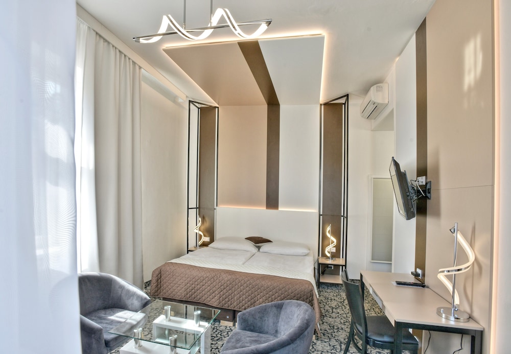 Hotel Machova 19/50