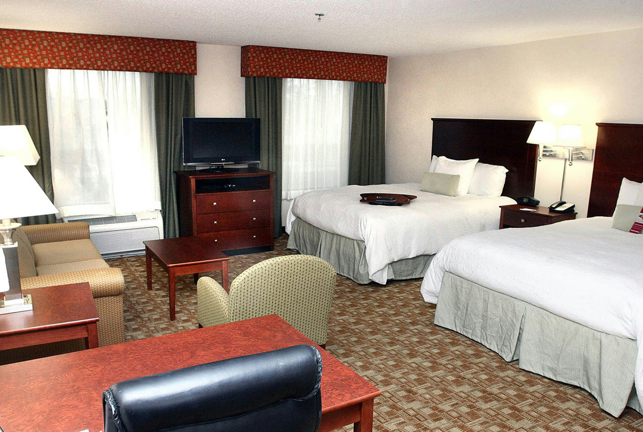 Hampton Inn and Suites Valdosta Conference Center 8/25