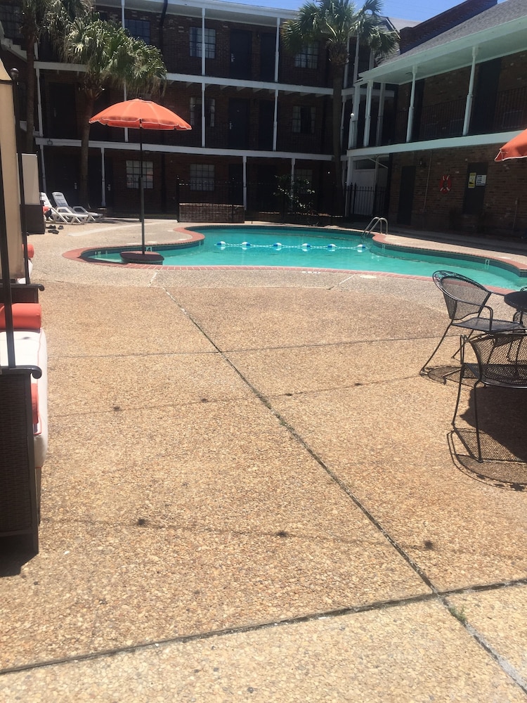Midtown Hotel New Orleans 24/39