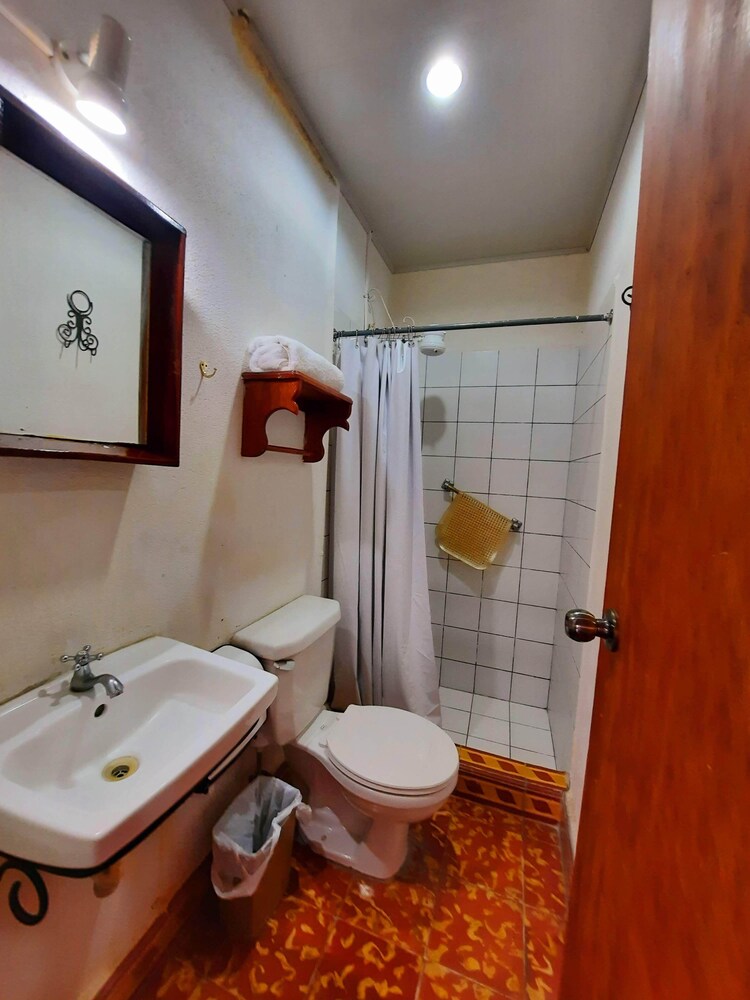 Hotel La Posada Del Doctor 64/65