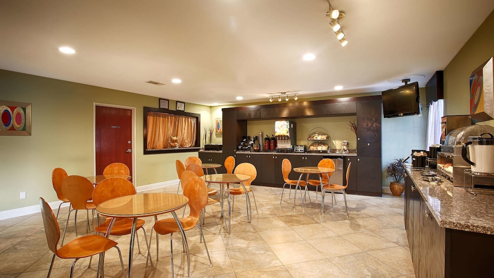 Best Western Zachary Inn 32/41