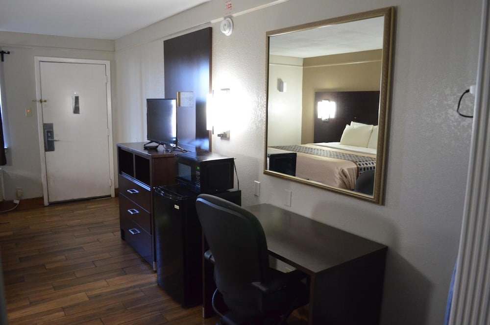 Hill Country Inn and Suites Marble Falls - TX 14/20