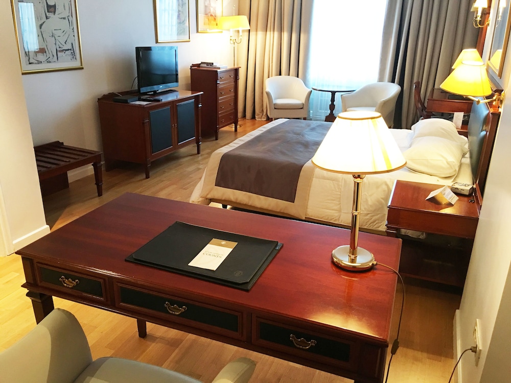 Theoxenia Palace 32/46