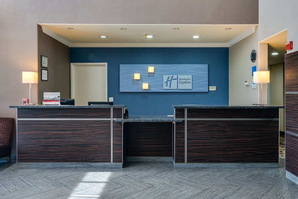 Holiday Inn Express Hotel Suites Santa Clara 10/58